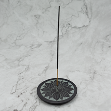 Load image into Gallery viewer, Savy Incense Holder